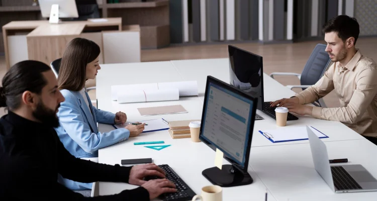 Hybrid workplace management