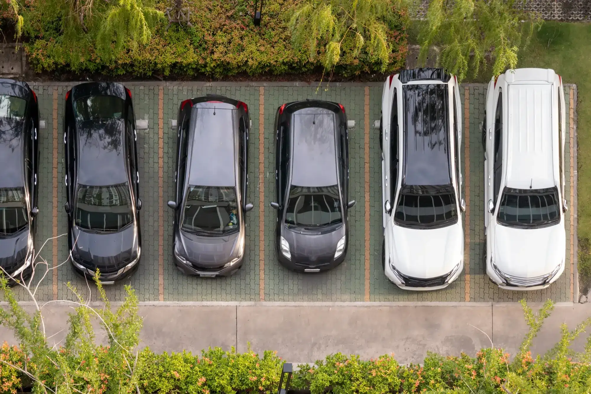 Parking Management in Hybrid Workplaces