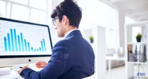 male workplace manager analyzing real-time data on a dashboard
